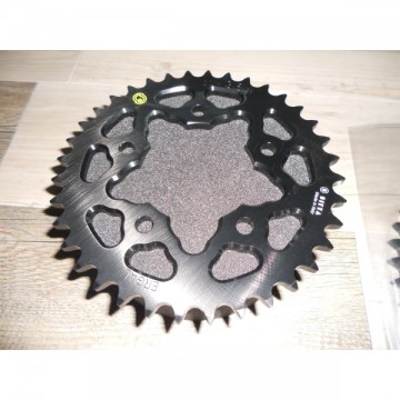 SPROCKET Z39 BLACK ELOXAL 525